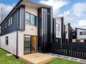 1/9 Blanes Road, Weymouth, Auckland