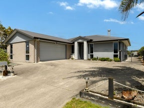 60 Butterworth Crescent, Papamoa Beach, Papamoa