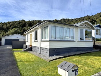 17 Ashmore Avenue, Cobden, Greymouth