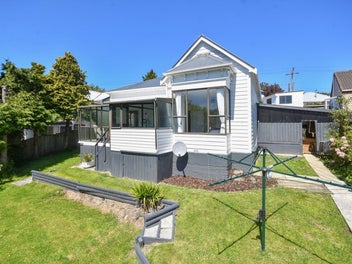 6 Rennie Street, Green Island, Dunedin