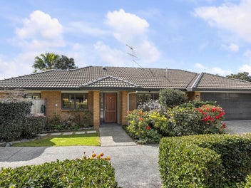 15B Irirangi Road, Greenlane, Auckland