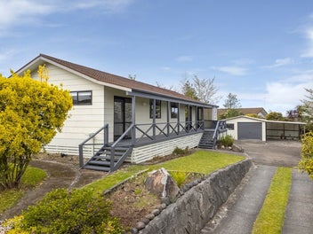 2 Gladstone Grove, Richmond Heights, Taupo