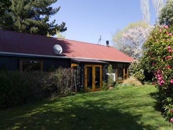1067 Milton Highway, Lovells Flat