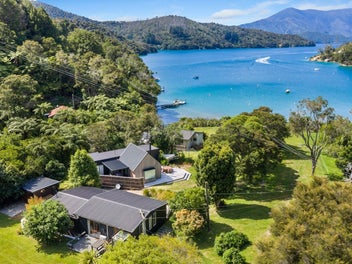 0 Lochmara Bay, Lochmara Bay, MARLBOROUGH SOUNDS