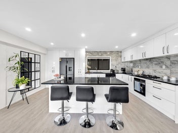 1/8 Gills Road, Bucklands Beach, Auckland