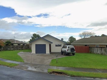 16 Aaron Place, Brookfield, Tauranga