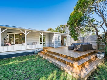 16 Wairere Grove, Paraparaumu