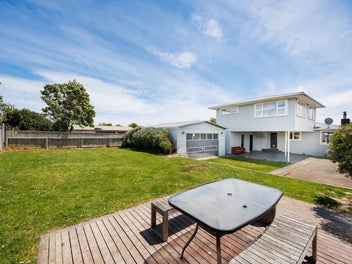 18 Somerset Crescent, Highbury, Palmerston North