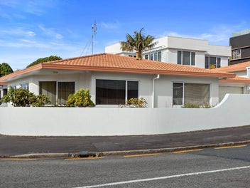 1 Strandon Place, Strandon, New Plymouth