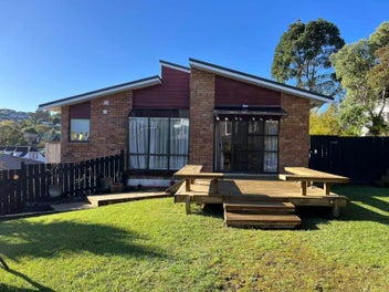 17 Mongorry Place, Mount Roskill, Auckland