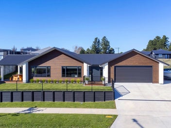 178 Harakeke Drive, Wharewaka, Taupo