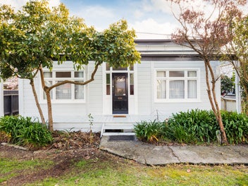 215 College Street, West End, Palmerston North