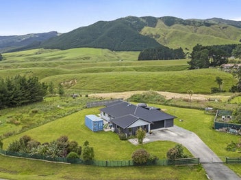 12 Highland View Drive, Tokomaru