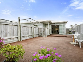 269 Warspite Avenue, Waitangirua, Porirua
