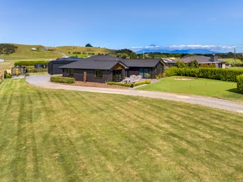 8 Tikorangi Road East, Tikorangi, Waitara