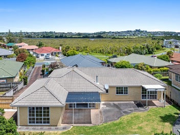 75 Kath Hopper Drive, Orewa, Orewa