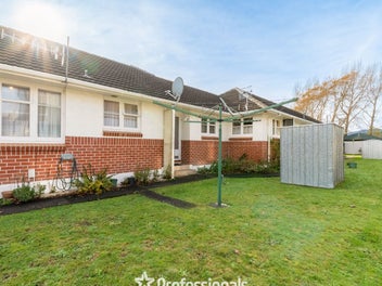46 Pine Avenue, Upper Hutt Central, Upper Hutt