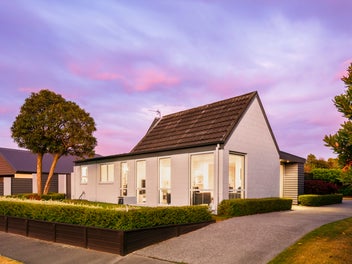 5 Woodbank Street, Somerfield, Christchurch