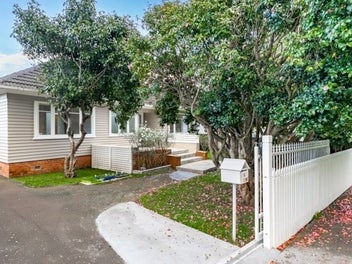4 Grand Drive, Remuera, Auckland