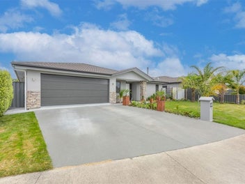 12 Waitaki Way, Poraiti, Napier
