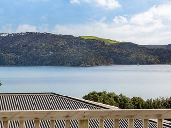 18 Rose Street, Raglan