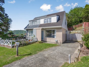 7A Rondane Place, Tirohanga, Lower Hutt