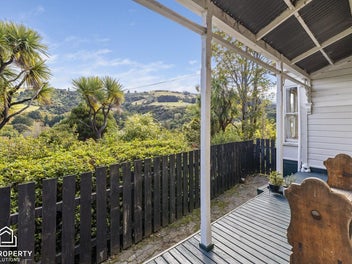 54 Rhodes Terrace, North East Valley, Dunedin