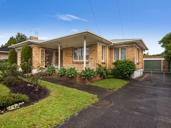13 Vardon Road, St Andrews, Hamilton
