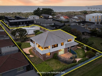 162 Marine Parade, New Brighton, Christchurch