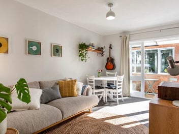 2/14 St Lukes Road, Mount Albert, Auckland