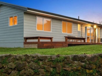 6 Augustus Earle Place, Pukehangi, Rotorua