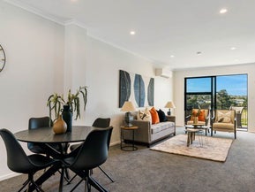 38 Pigeonwood Place, Flat Bush, Auckland