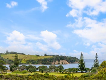 24 Kotanui Avenue, Army Bay, Whangaparaoa