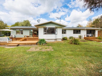 23 Eyre Road, Linton, Palmerston North