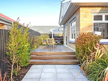 8 Ashmore Lane, Strowan, Christchurch