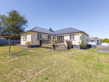 12 Freyberg Terrace, Waipukurau, Waipukurau