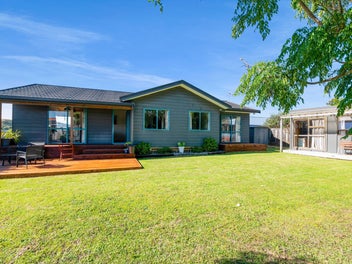 28B Poplar Grove, Whalers Gate, New Plymouth