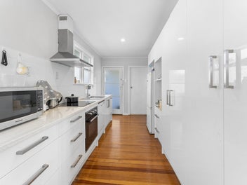 1/220 Russell Road, Manurewa, Auckland