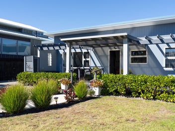 26 Rua Avenue, Waitarere Beach, Levin