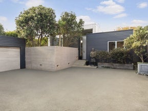 6A Farm Road, Northland, Wellington