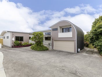 4 Iwanui Close, Waitara, Waitara