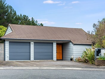 15 The Mainsail, Whitby, Porirua
