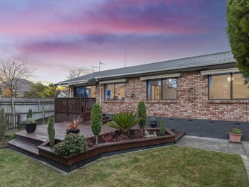 2/73 Mays Road, St Albans, Christchurch