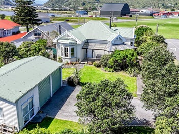 87 Blake Street, Blaketown, Greymouth