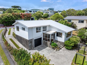 73 Sea Vista Drive, Pukerua Bay, Porirua