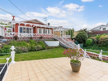 97 Farnham Street, Mornington, Wellington