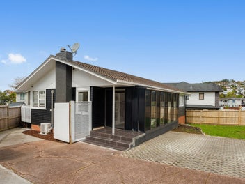 21 Compton Street, Hillcrest, Auckland