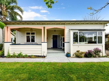 30 Bettina Road, Fairfield, Hamilton