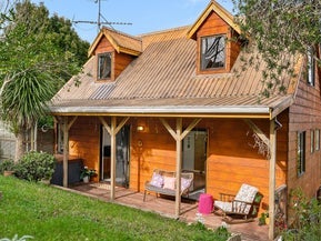 26A Brian Crescent, Stanmore Bay, Whangaparaoa