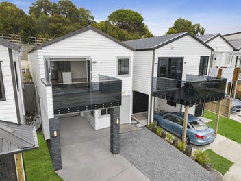 82 Joseph Street, Flat Bush, Auckland